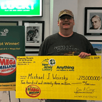 Michael J. Weirsky vince 273 milioni al Mega Millions con il biglietto smarrito